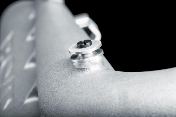 Audi S2 / RS2 Ansaugbrücke Spaltsaugrohr